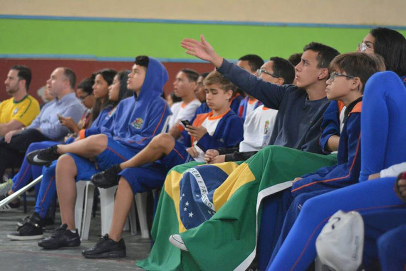 Kiko participa de atividade com alunos da E.M Eng. Carlos Rohm I ...