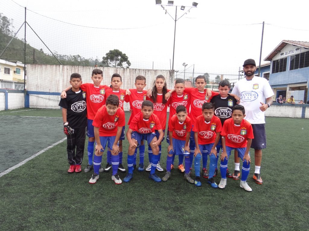 Semifinal do Torneio Avec agita Caetanópolis neste sábado